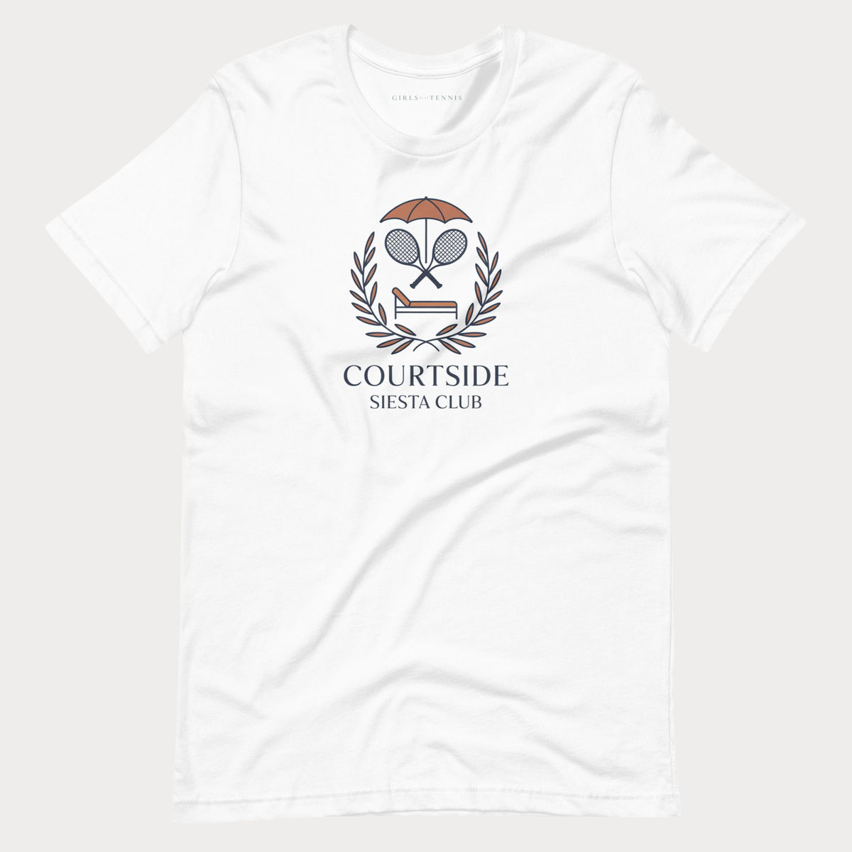White Courtside Siesta Club women's tennis T-shirt with a laurel crest of crossed rackets, an umbrella and a lounge chair