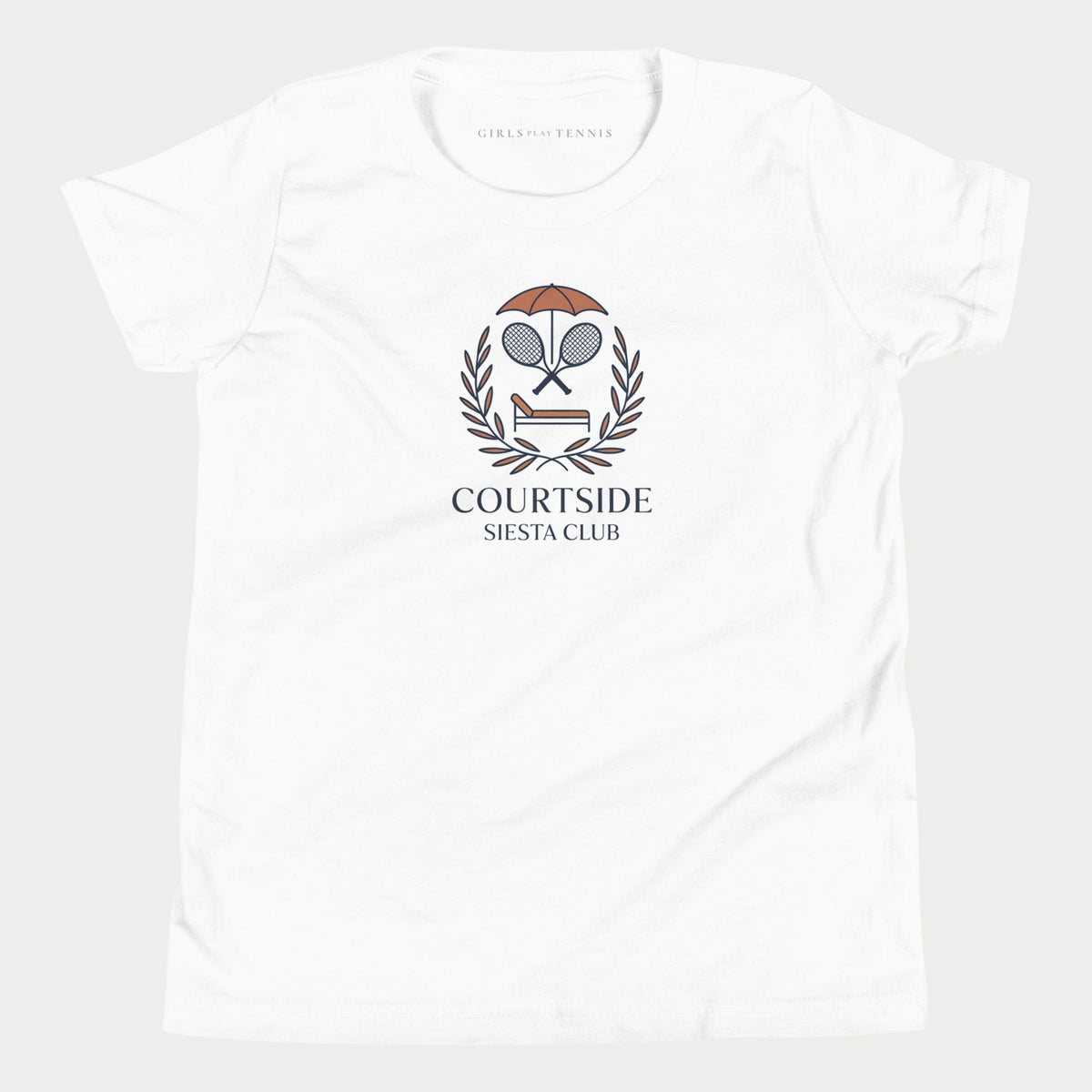 White Courtside Siesta Club girls' tennis T-shirt with a laurel crest of crossed rackets, an umbrella and a lounge chair