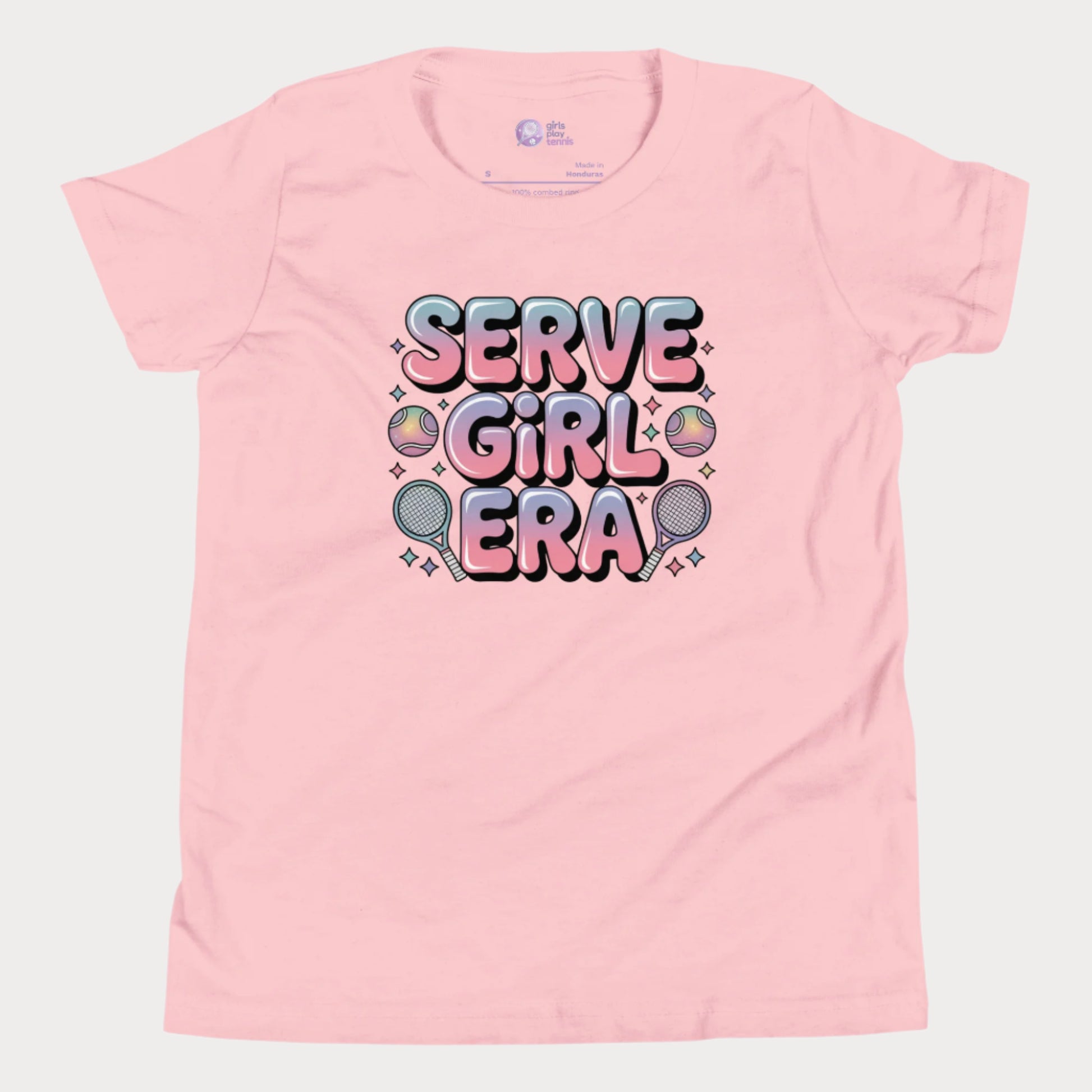 Serve Girl Era tennis t-shirt for girls with bold typography and playful tennis accents – perfect for hard court season.